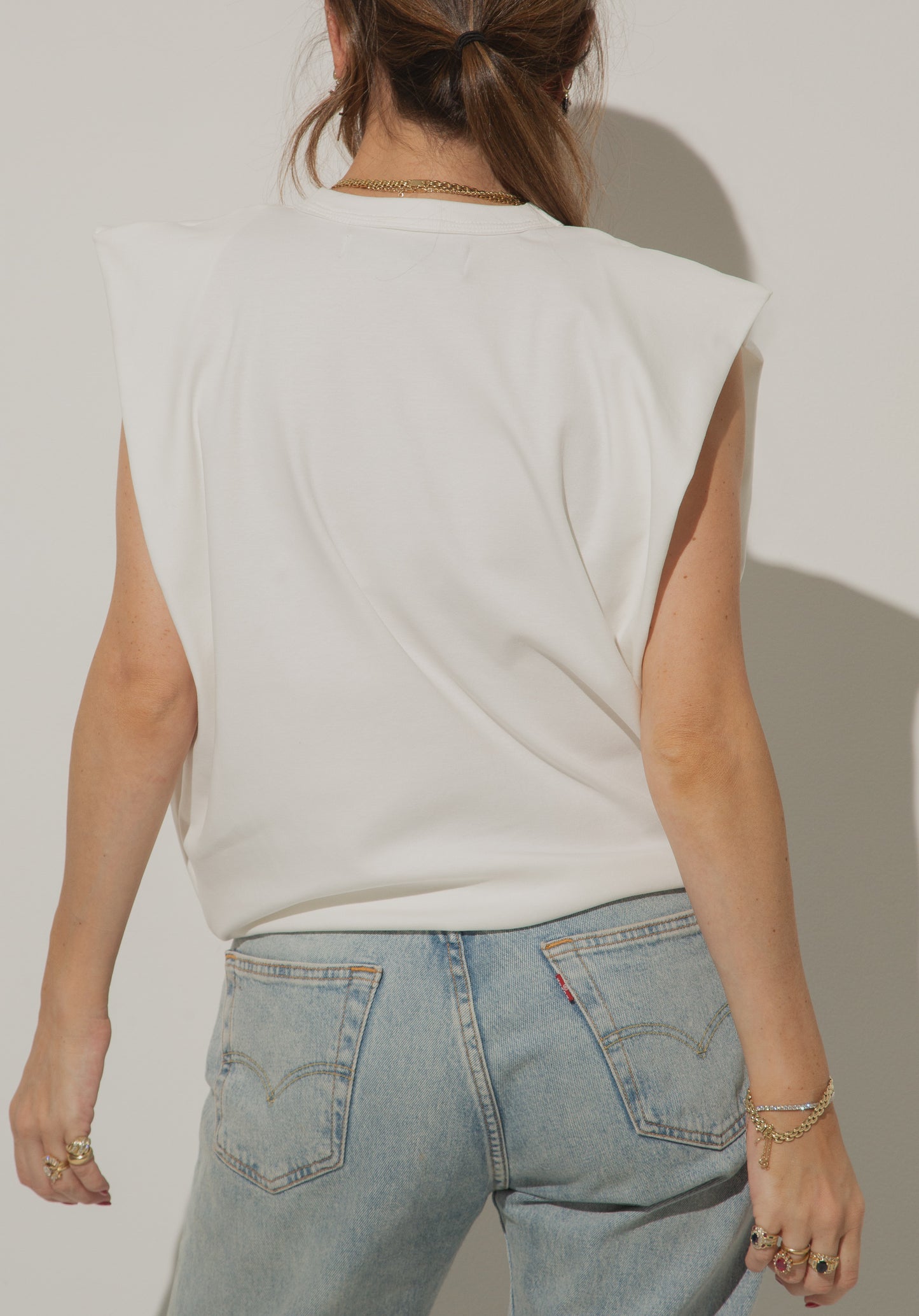 
                  
                    ALEX TOP IVORY
                  
                