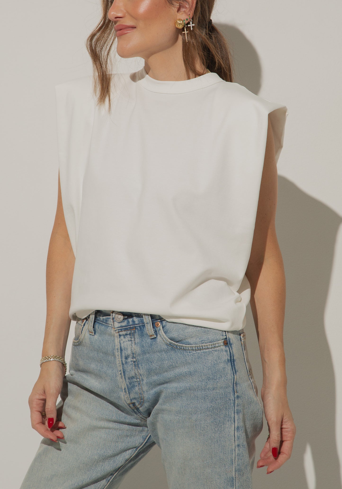 
                  
                    ALEX TOP IVORY
                  
                