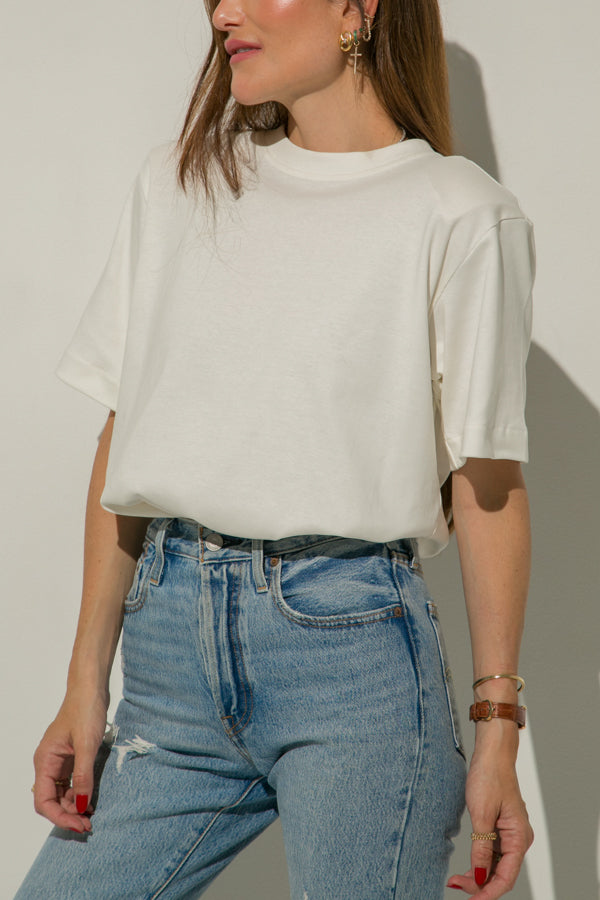 
                  
                    CLASSIC EVERYDAY TOP OFF WHITE
                  
                