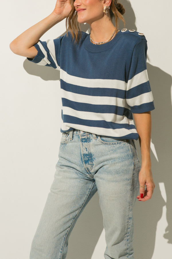 
                  
                    ILMA KNITTED TOP
                  
                